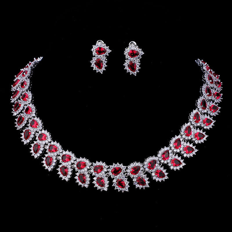 Women's Fashion Zirconia Leaf Necklace Earrings Set