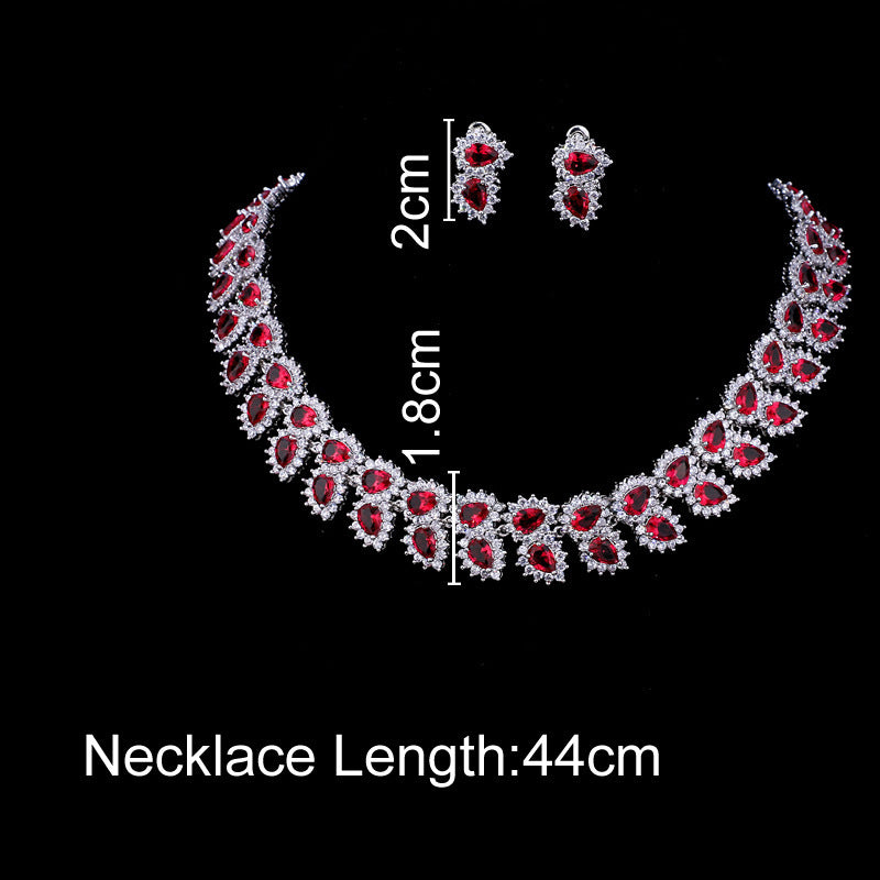 Women's Fashion Zirconia Leaf Necklace Earrings Set
