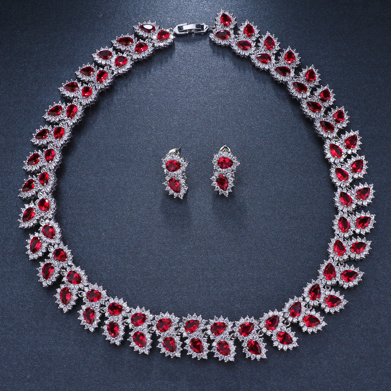 Women's Fashion Zirconia Leaf Necklace Earrings Set